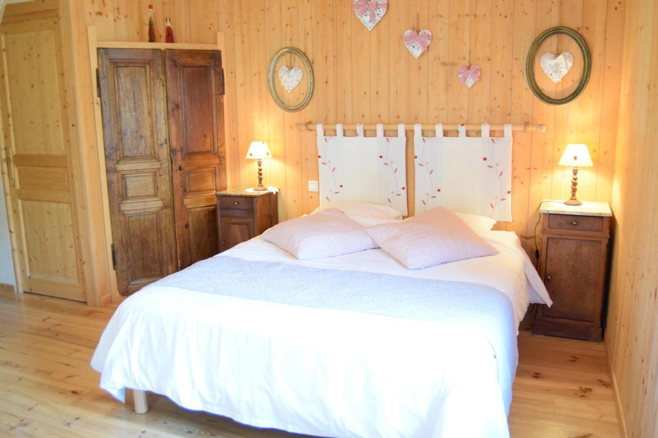 Le Moulin Du Bateau - Maison D'Hotes Leotoing 外观 照片
